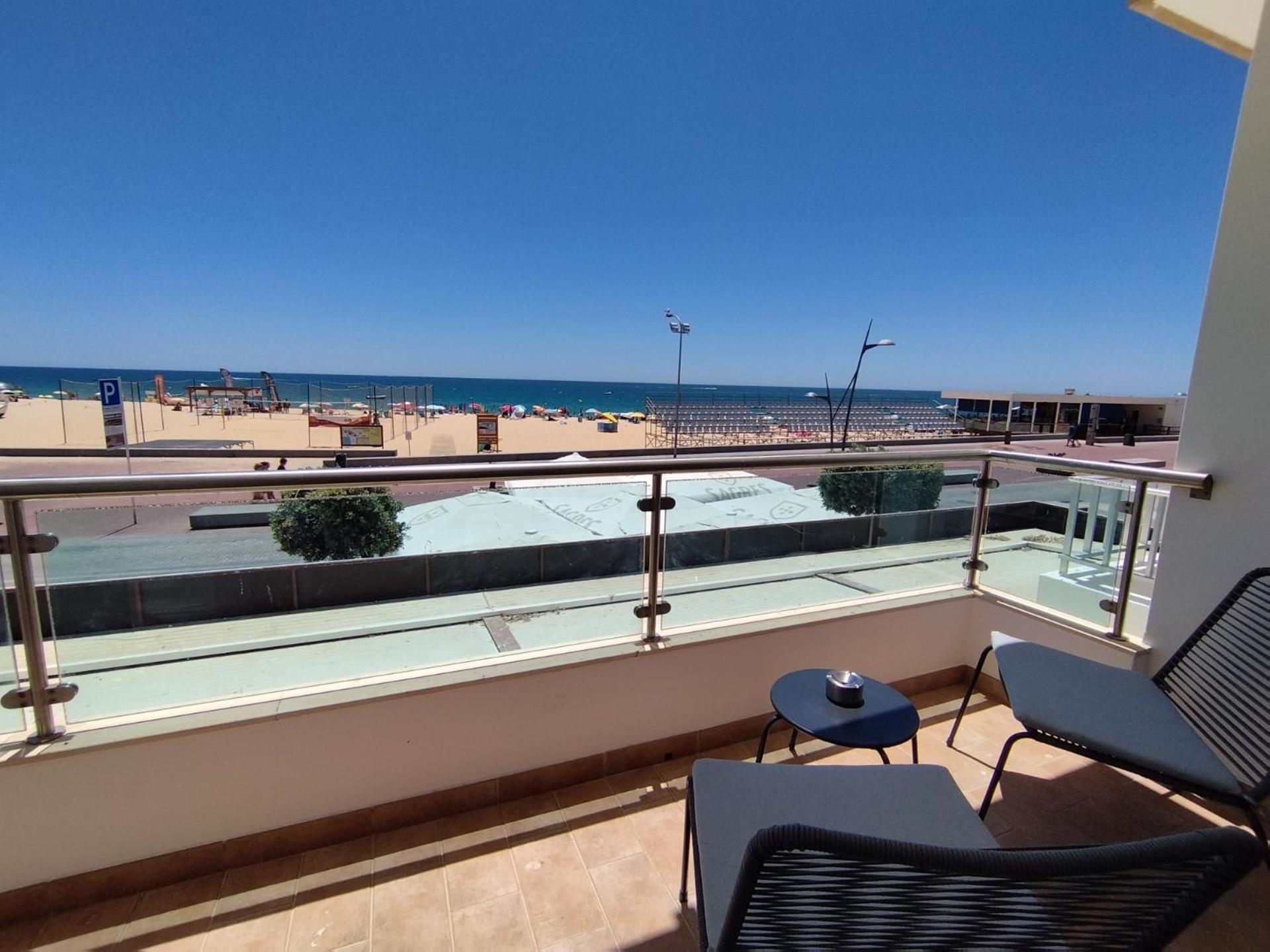 T2 - Praia Pescadores Frente Mar - Casas & Papeis Armação de Pêra Exteriör bild